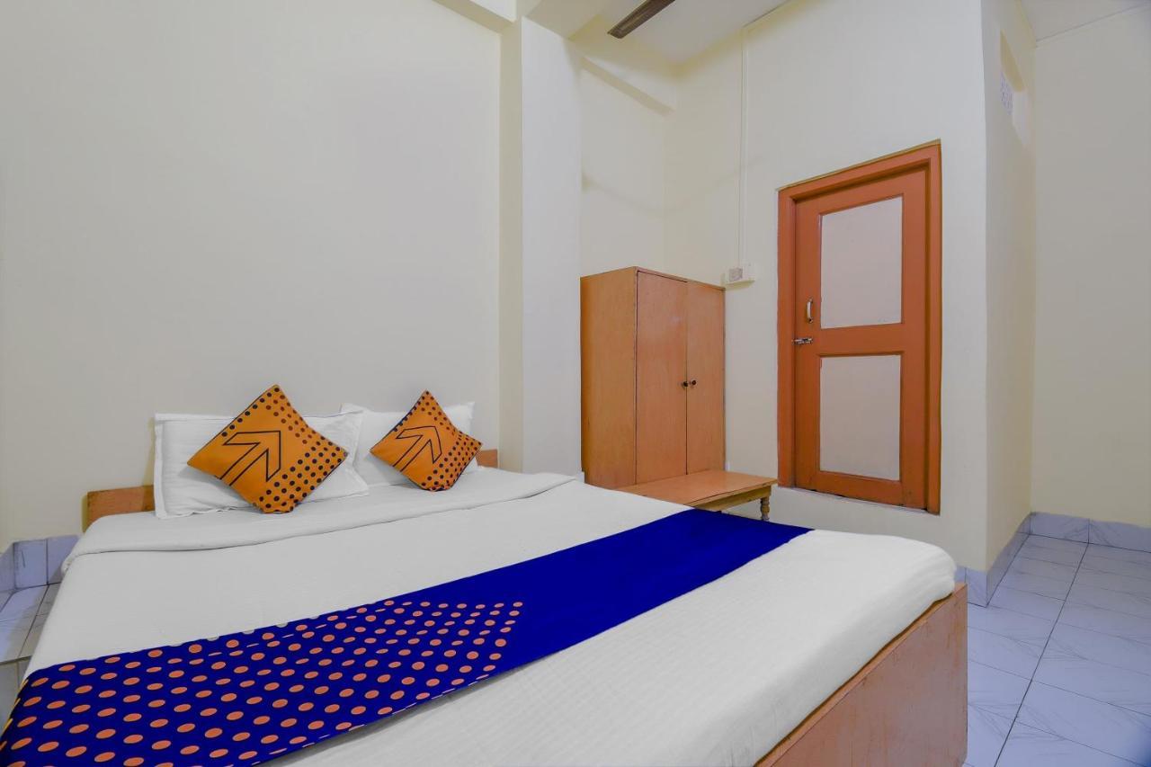 דיברוגר Oyo Flagship 71156 Hotel Jaybee'S מראה חיצוני תמונה