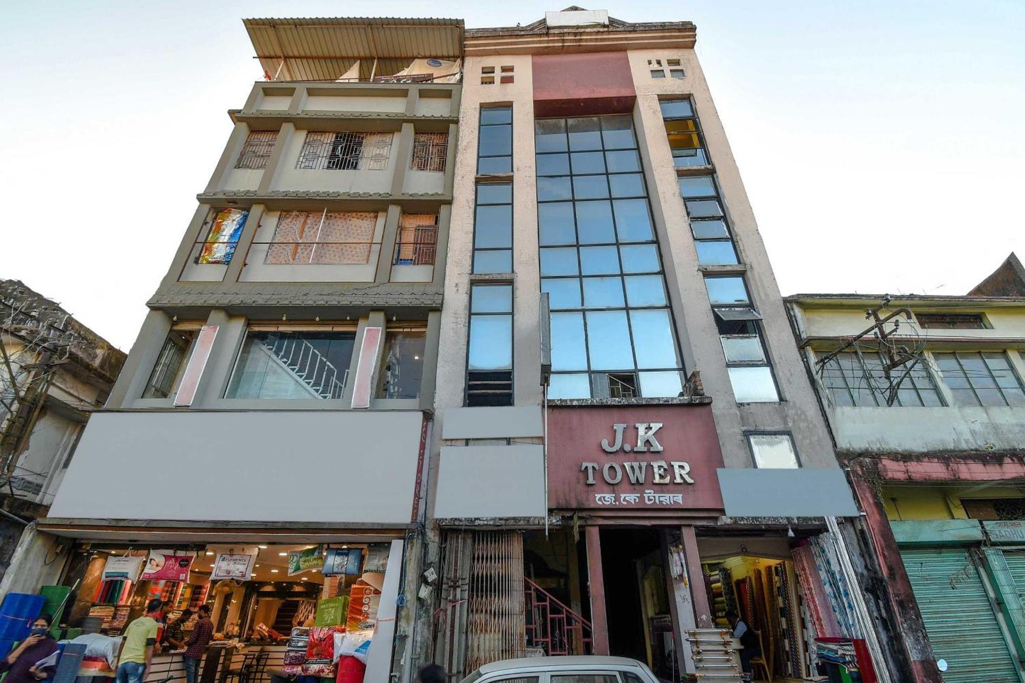 דיברוגר Oyo Flagship 71156 Hotel Jaybee'S מראה חיצוני תמונה