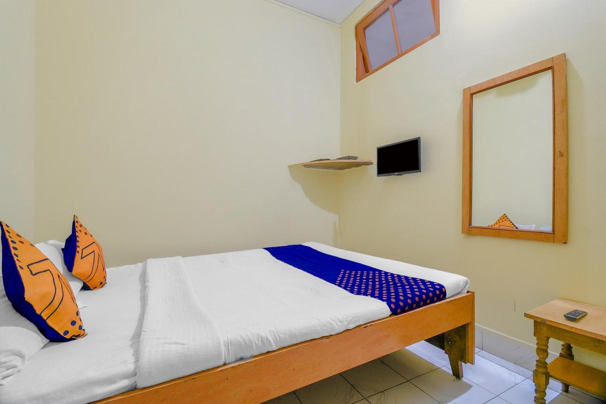 דיברוגר Oyo Flagship 71156 Hotel Jaybee'S מראה חיצוני תמונה
