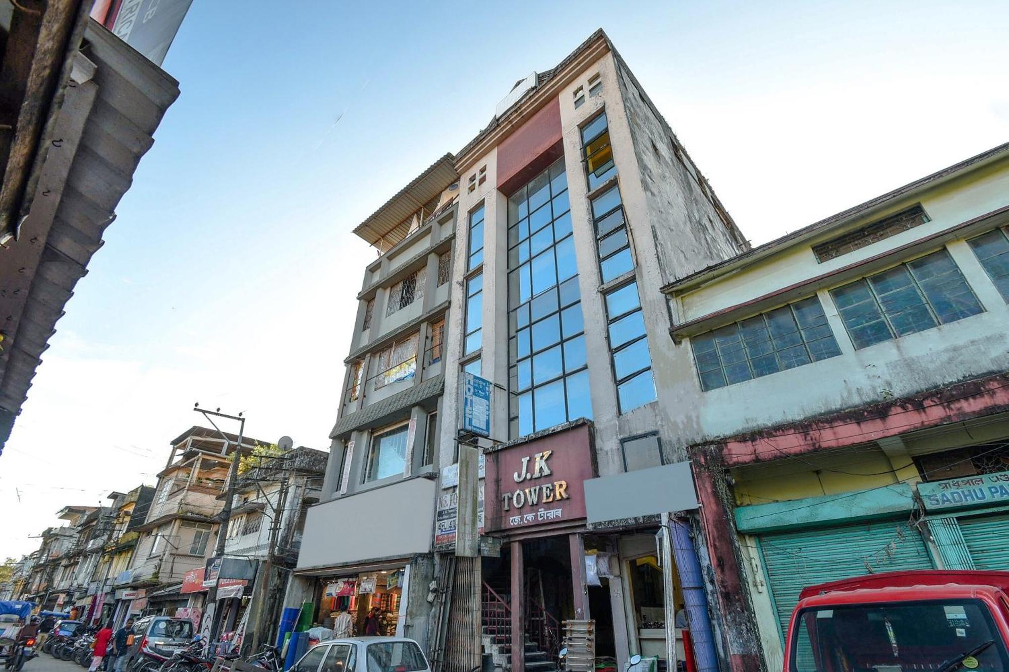 דיברוגר Oyo Flagship 71156 Hotel Jaybee'S מראה חיצוני תמונה